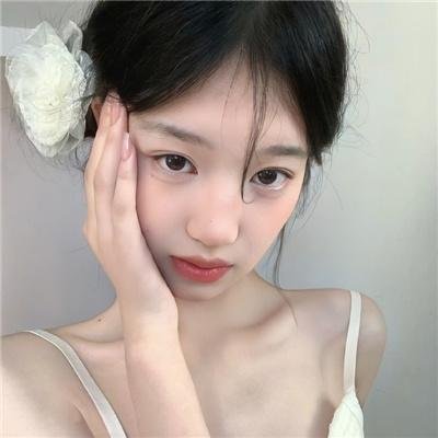 好朋友雪中欢聚
